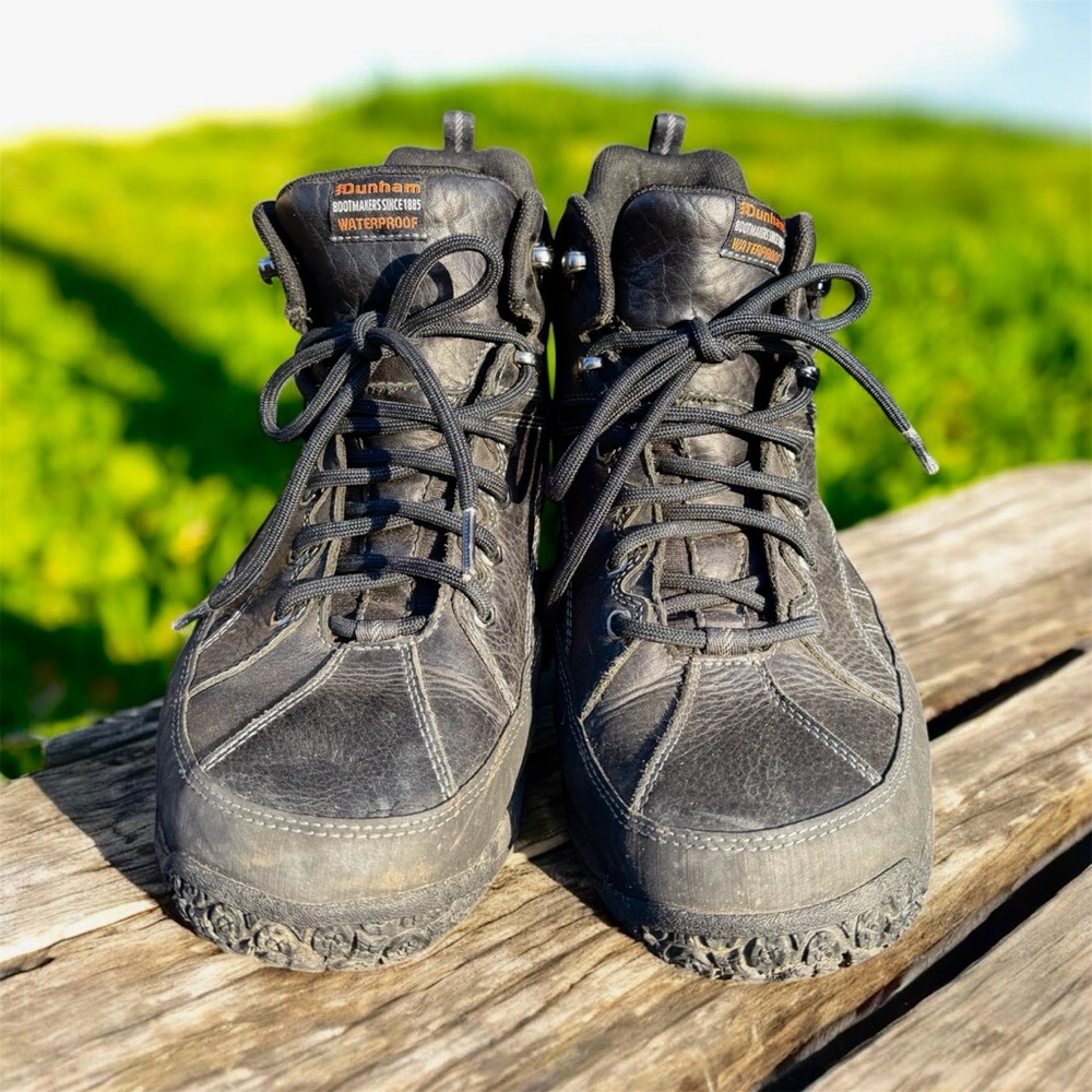 Dunham Charcoal Men's Outdoor Boots - extra wide